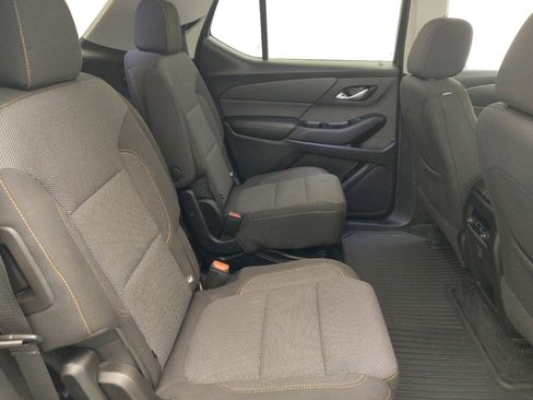 Used 2019 Chevrolet Traverse LT w/ LPO, Blackout Package AWD/4WD image 19