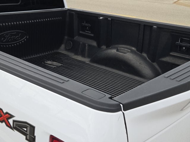 Used 2015 Ford F150 XLT w/ Equipment Group 302A Luxury AWD/4WD image 14