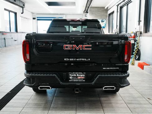 Used 2024 GMC Sierra 1500 Denali w/ Denali Reserve Package AWD/4WD image 7