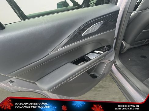 Certified 2025 Cadillac Lyriq Luxury w/ LPO, Floor Liner Package AWD/4WD image 22