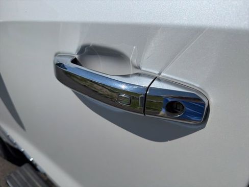 Used 2023 GMC Sierra 1500 Denali w/ Denali Reserve Package AWD/4WD image 24