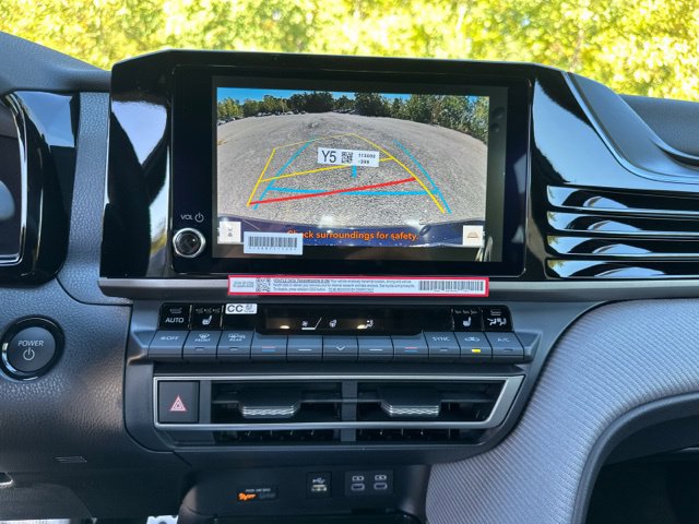 New 2026 Toyota Camry SE FWD image 33