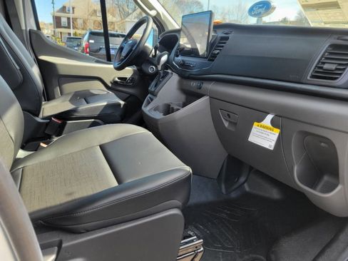 New 2026 Ford Transit 250 Low Roof AWD image 8