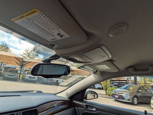 Used 2016 Chevrolet Impala LTZ FWD image 20
