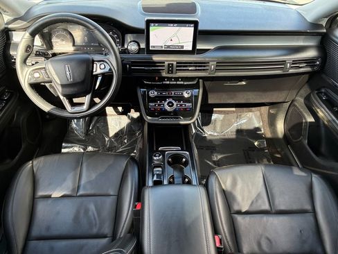 Used 2022 Lincoln Corsair AWD w/ Premium Package image 22