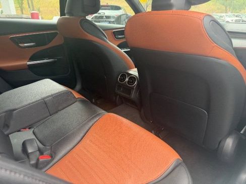 Used 2023 Mercedes-Benz C 300 4MATIC Sedan image 13