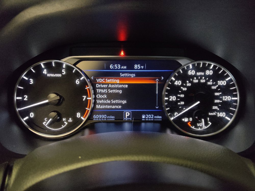 Used 2024 Nissan Altima 2.5 SV FWD image 23
