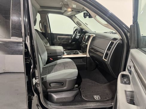 Used 2020 RAM 1500 Warlock AWD/4WD image 21