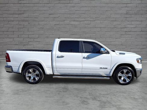 Used 2022 RAM 1500 Laramie AWD/4WD image 13