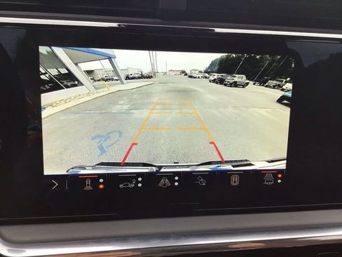 Used 2025 GMC Sierra 1500 Denali Ultimate AWD/4WD image 15