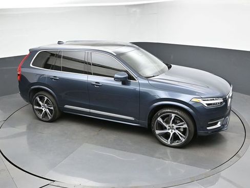 Used 2023 Volvo XC90 B6 Ultimate w/ Protection Package AWD/4WD image 18