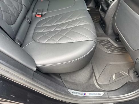 Used 2024 BMW X5 xDrive40i w/ M Sport Package AWD/4WD image 21
