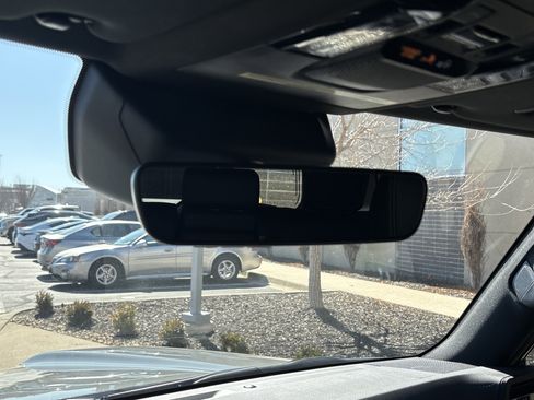 Used 2024 Lexus GX 550 image 27