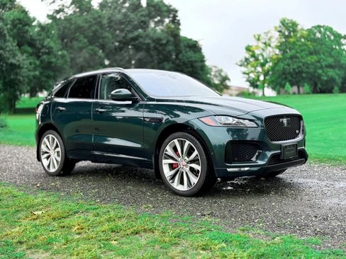 Used 2017 Jaguar F-PACE S AWD/4WD image 34