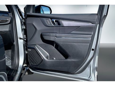 Used 2025 Buick Enclave Sport Touring image 27