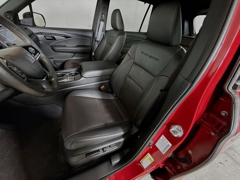 Used 2024 Honda Passport Black Edition image 26