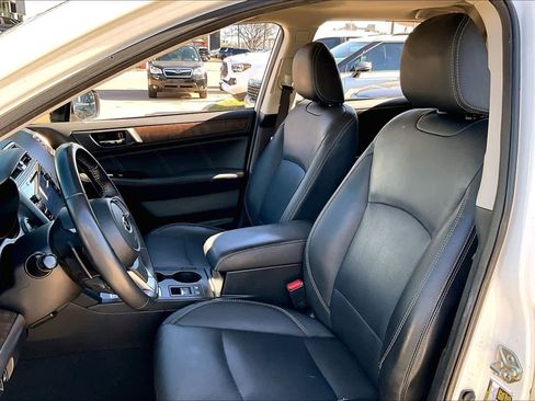 Used 2018 Subaru Outback 3.6R Limited image 7