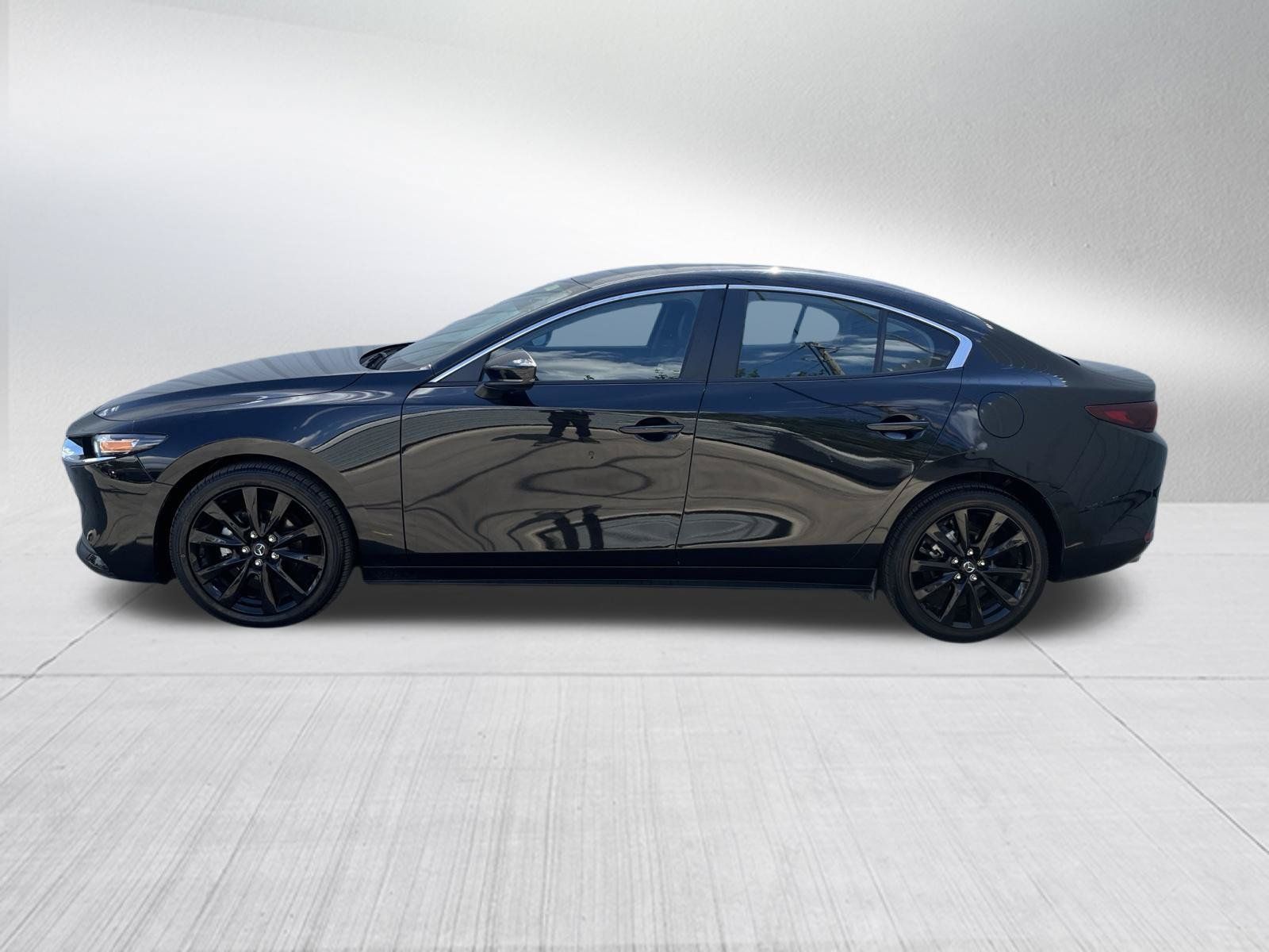 Certified 2025 MAZDA MAZDA3 s FWD image 4