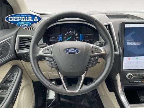 Certified 2023 Ford Edge Titanium AWD/4WD image 15