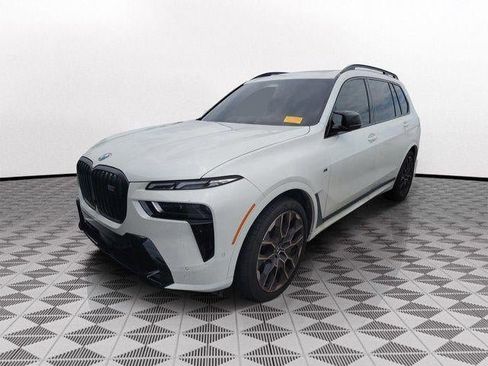 Used 2026 BMW X7 M60i AWD/4WD image 2