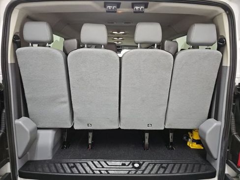 Used 2016 Ford Transit 350 XL RWD image 5