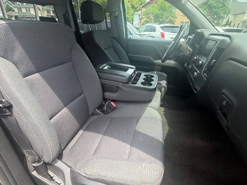Used 2018 Chevrolet Silverado 1500 LT AWD/4WD image 17