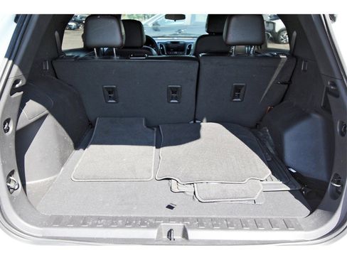 Used 2024 Chevrolet Equinox RS image 26