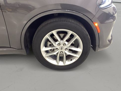 Used 2024 Dodge Durango GT RWD image 10