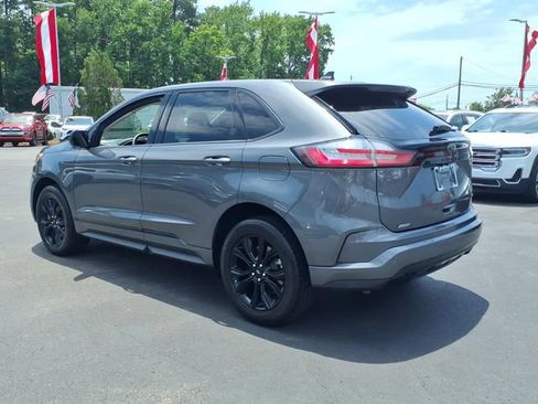 Used 2024 Ford Edge SE w/ Black Appearance Package AWD/4WD image 3