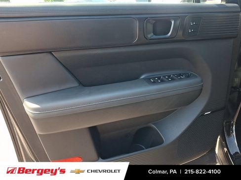Used 2025 Hyundai Santa Fe Calligraphy AWD/4WD image 14