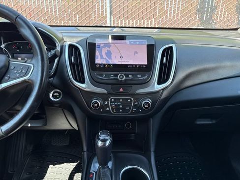Used 2019 Chevrolet Equinox LT AWD/4WD image 20