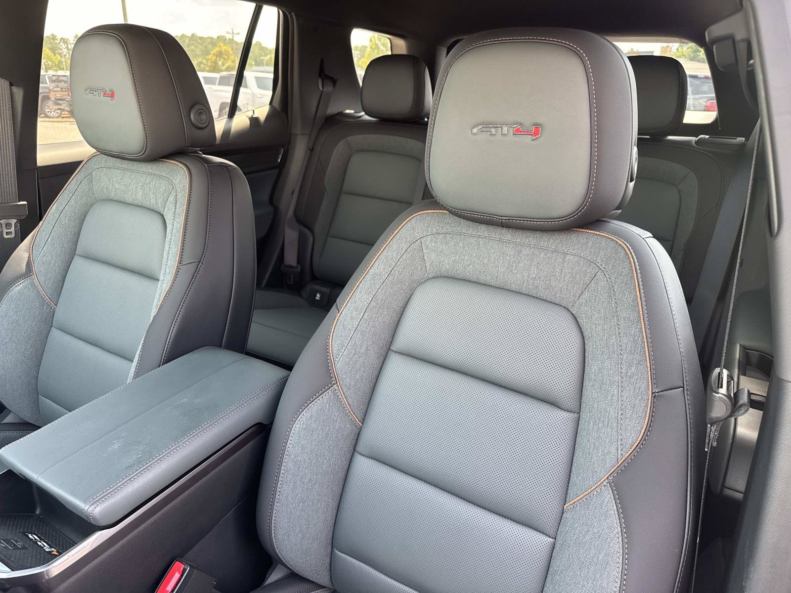 New 2026 GMC Terrain AT4 w/ Convenience Package III AWD/4WD image 22