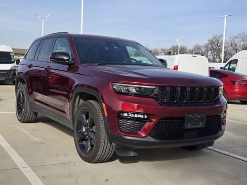 Used 2023 Jeep Grand Cherokee Limited w/ Black Appearance Package image 1