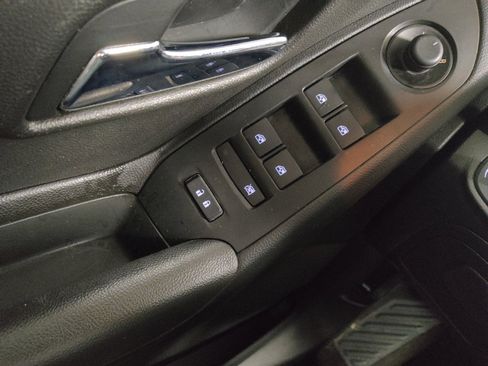 Used 2020 Chevrolet Trax LS w/ Tint and Cruise Package image 27