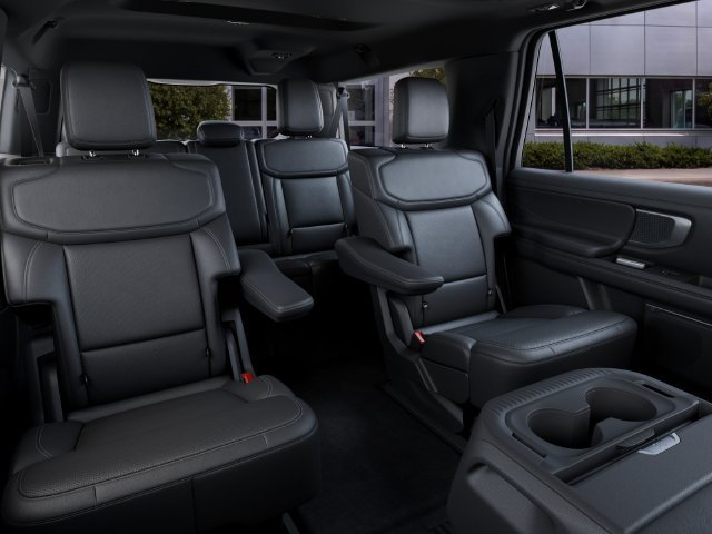 New 2027 Ford Expedition Max Platinum w/ Stealth Performance Package AWD/4WD image 11
