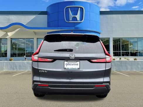 Used 2026 Honda CR-V EX image 3