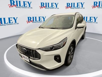 Certified 2024 Ford Escape Platinum w/ Premium Technology Package