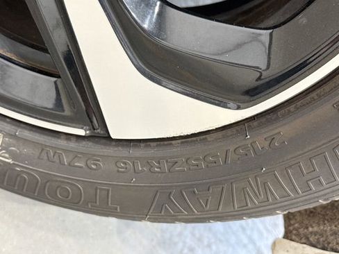 Used 2021 Honda Insight EX image 42