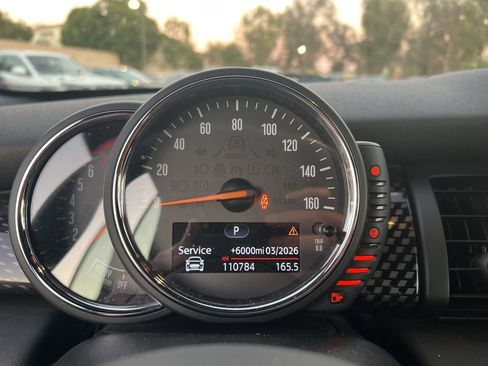 Used 2017 MINI Cooper S image 9