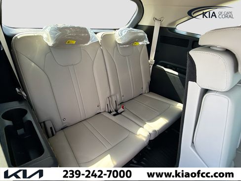 New 2026 Kia Sorento S image 20