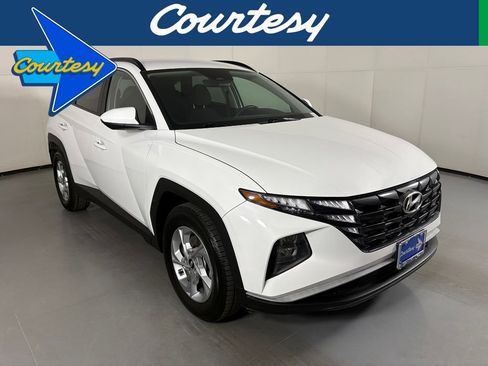 Used 2024 Hyundai Tucson SEL FWD image 1