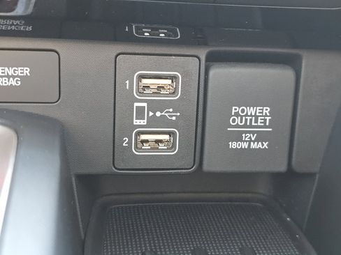 Used 2021 Honda Insight Touring image 25