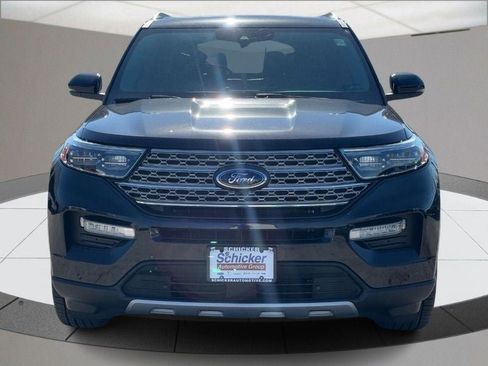 Used 2021 Ford Explorer Limited w/ Equipment Group 301A image 9
