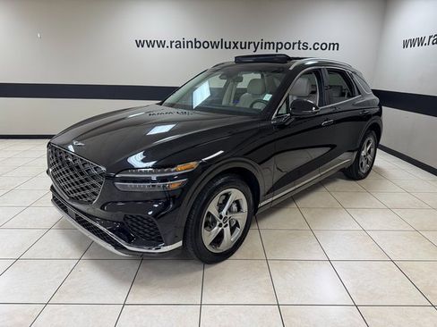 Used 2026 Genesis GV70 2.5T Select image 3