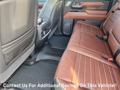 New 2026 GMC Sierra 2500 Denali Ultimate w/ LPO, Black Badging Package image 21