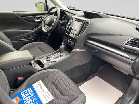Used 2021 Subaru Forester Premium AWD/4WD image 10