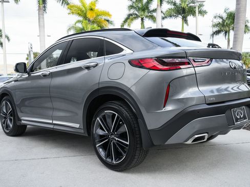 Used 2025 INFINITI QX55 Luxe w/ Accent Package image 19