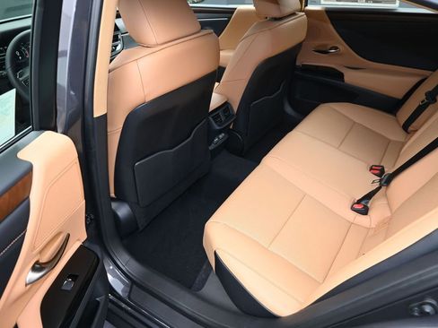 New 2025 Lexus ES 350 350 image 11