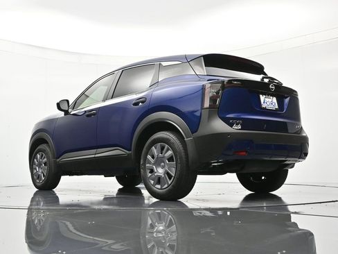 Certified 2025 Nissan Kicks S image 41