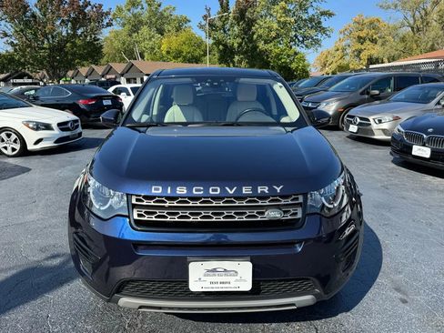 Used 2017 Land Rover Discovery Sport SE image 5